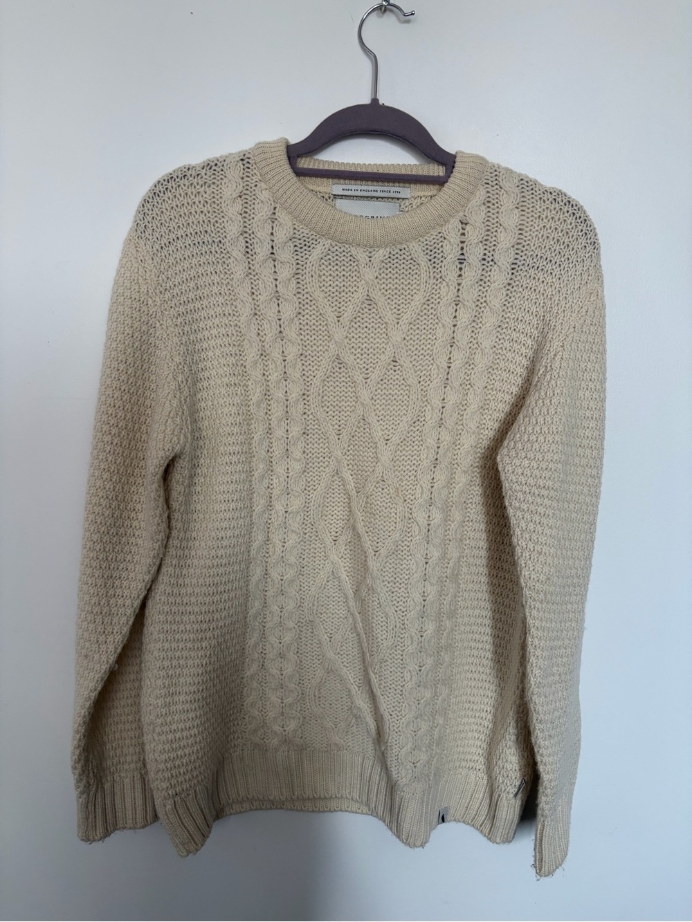 Peregrine 100% Wool Cable Knit Sweater - M